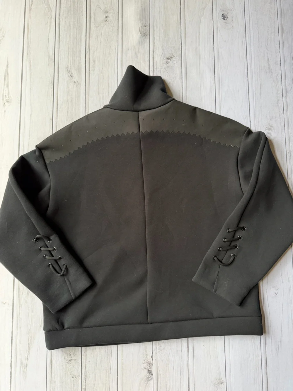 New Nike boutique black oversized mock neck dri fit pull over  sweatshirt small